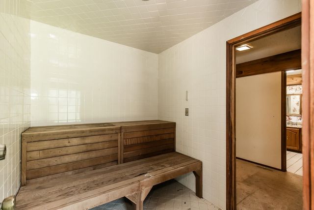 19031 SW Tawakoni Rd, Douglass, KS 67039