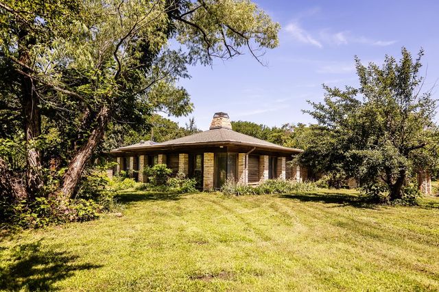 19031 SW Tawakoni Rd, Douglass, KS 67039