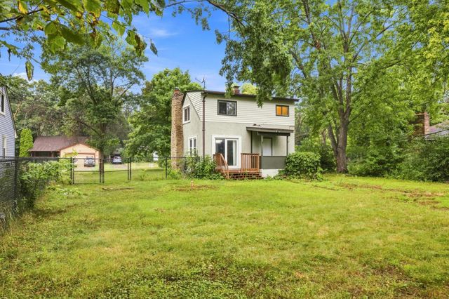 5432 Bryant Avenue N, Brooklyn Center, MN 55430