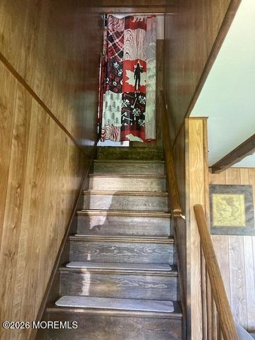 11 Brynmore Road, New Egypt, NJ 08533