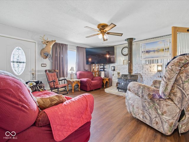 811 W 7th Street, Greensburg, IN 47240