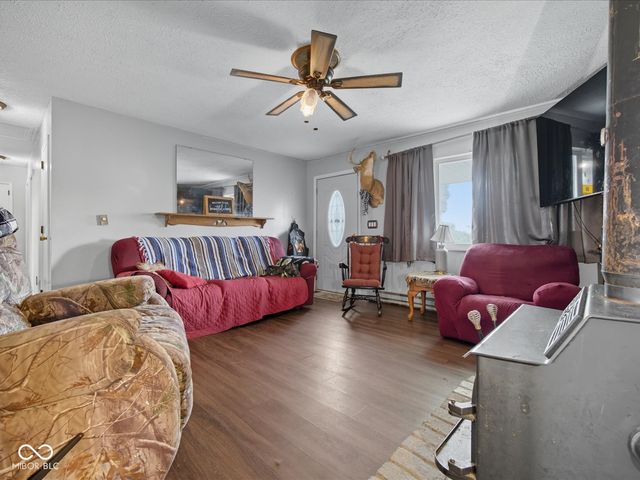 811 W 7th Street, Greensburg, IN 47240