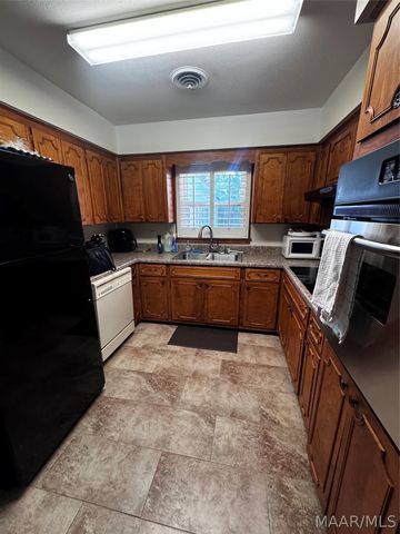 68 Ranch Drive, Montgomery, AL 36109