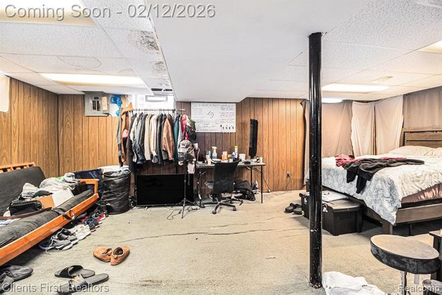 23306 Tireman Street, Dearborn Heights, MI 48127