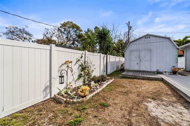 11532 84TH AVENUE, Seminole, FL 33772