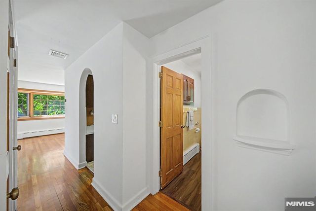 25 Birchwood Road, Denville Township, NJ 07834