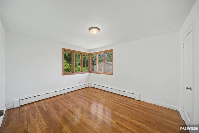 25 Birchwood Road, Denville Township, NJ 07834