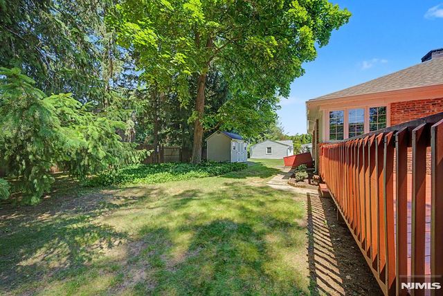 25 Birchwood Road, Denville Township, NJ 07834