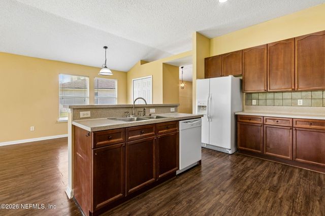 831 TIMBERJACK Court, Orange Park, FL 32065