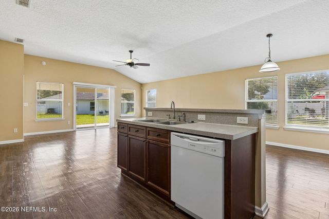 831 TIMBERJACK Court, Orange Park, FL 32065