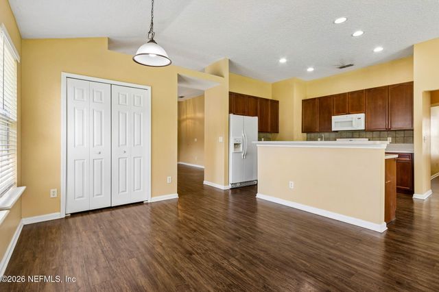 831 TIMBERJACK Court, Orange Park, FL 32065