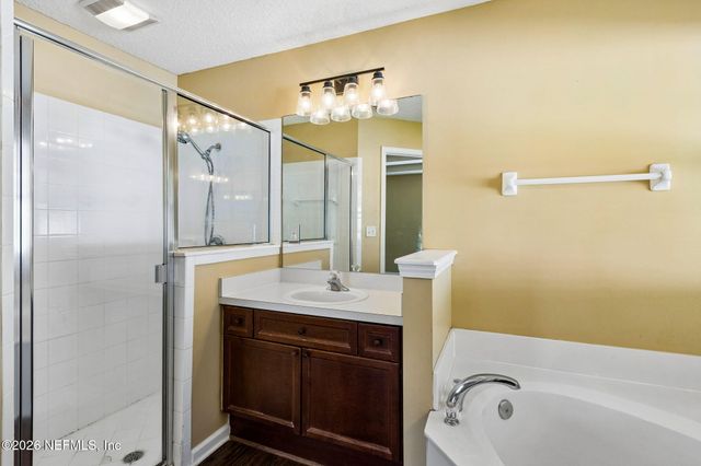831 TIMBERJACK Court, Orange Park, FL 32065
