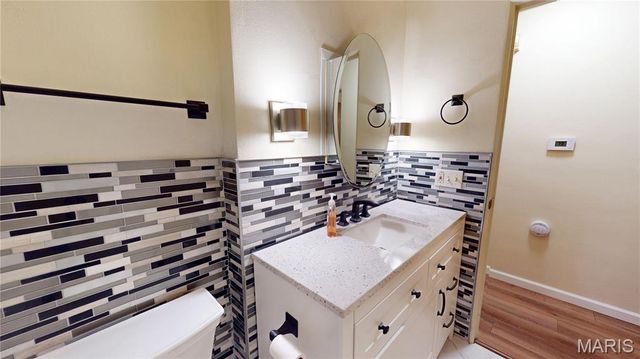 11 Pinecrest Circle, Belleville, IL 62223