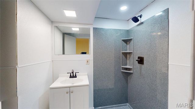 11 Pinecrest Circle, Belleville, IL 62223