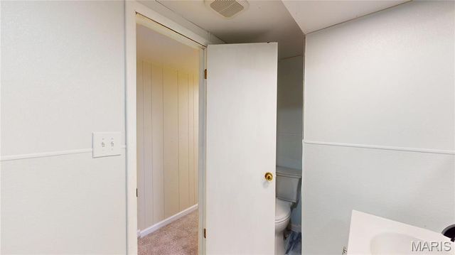 11 Pinecrest Circle, Belleville, IL 62223