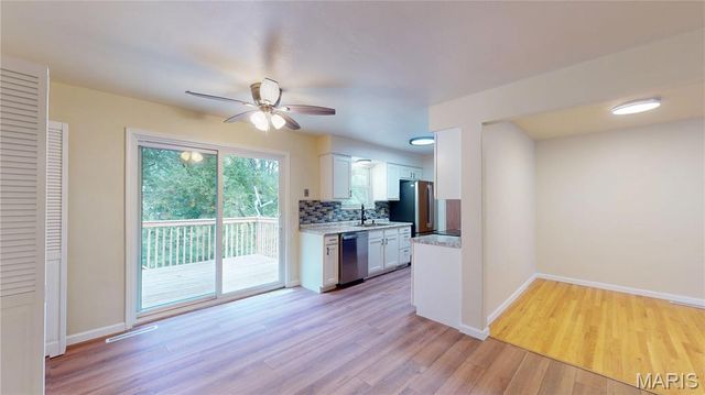 11 Pinecrest Circle, Belleville, IL 62223