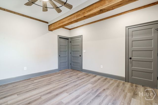 34 Depot St 23, Hartwell, GA 30643