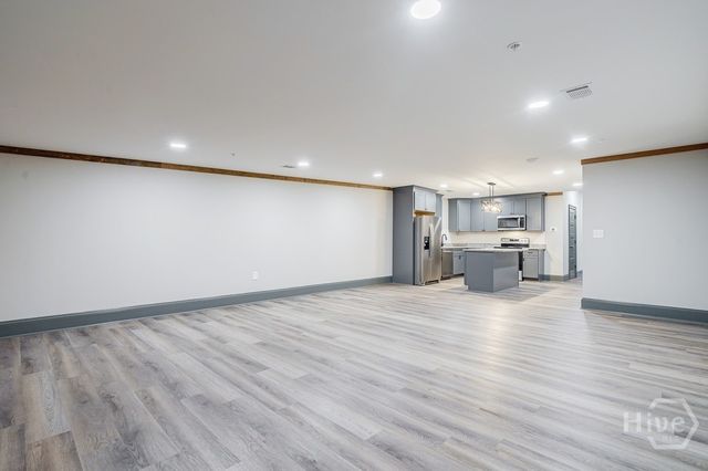 34 Depot St 23, Hartwell, GA 30643