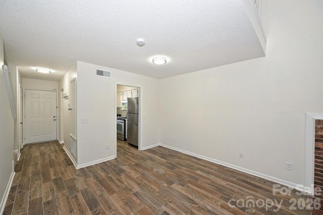 3131 Heathstead Place, Charlotte, NC 28210