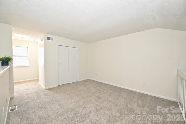 3131 Heathstead Place, Charlotte, NC 28210