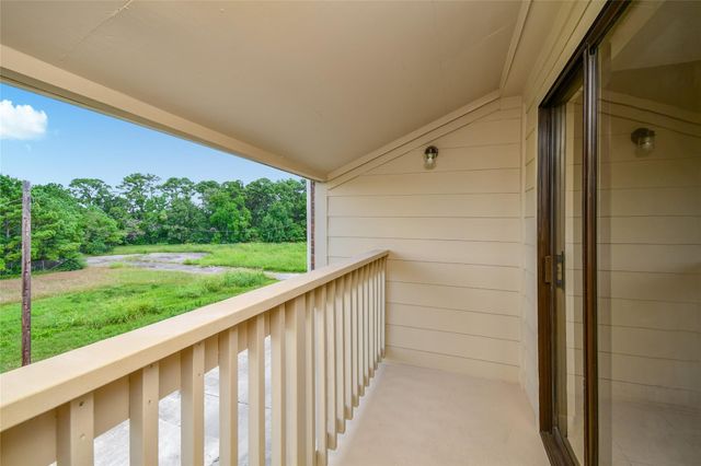 2501 Gulf Freeway 14A, Dickinson, TX 77539