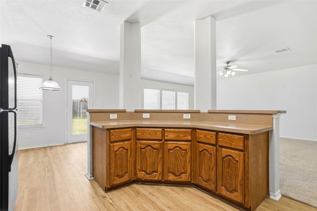 2712 Mockingbird Street, Royse City, TX 75189