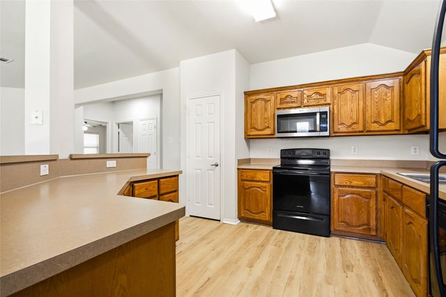2712 Mockingbird Street, Royse City, TX 75189