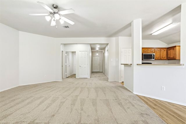 2712 Mockingbird Street, Royse City, TX 75189