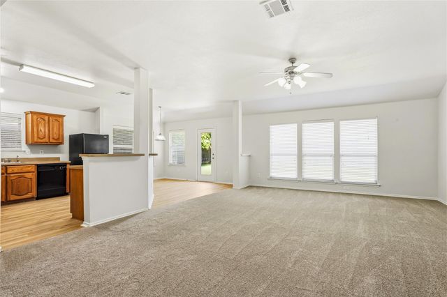 2712 Mockingbird Street, Royse City, TX 75189