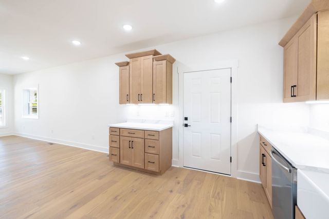 2941 Summertown Hwy, Summertown, TN 38483