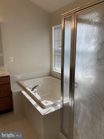 43124 BALTUSROL TER, Ashburn, VA 20147