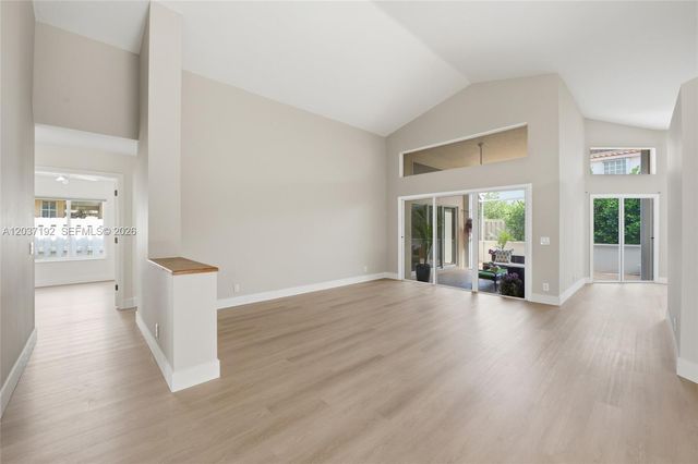 110 Cameron Court, Weston, FL 33326