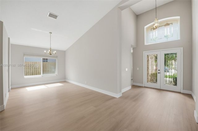 110 Cameron Court, Weston, FL 33326