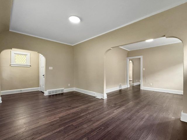 4672 N 40th STREET, Milwaukee, WI 53209