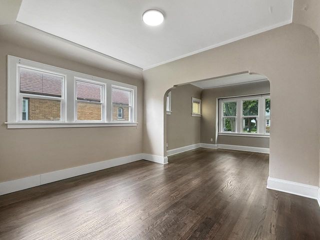 4672 N 40th STREET, Milwaukee, WI 53209