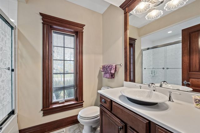 2610 Diamondwood Drive, Cedar Rapids, IA 52403