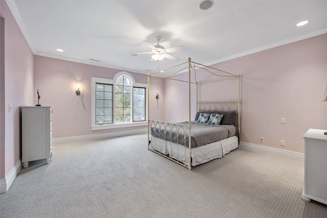 2610 Diamondwood Drive, Cedar Rapids, IA 52403