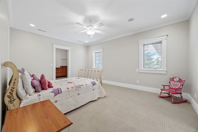 2610 Diamondwood Drive, Cedar Rapids, IA 52403