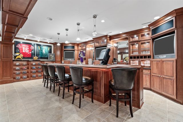 2610 Diamondwood Drive, Cedar Rapids, IA 52403