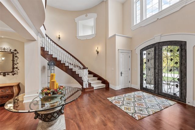 2610 Diamondwood Drive, Cedar Rapids, IA 52403