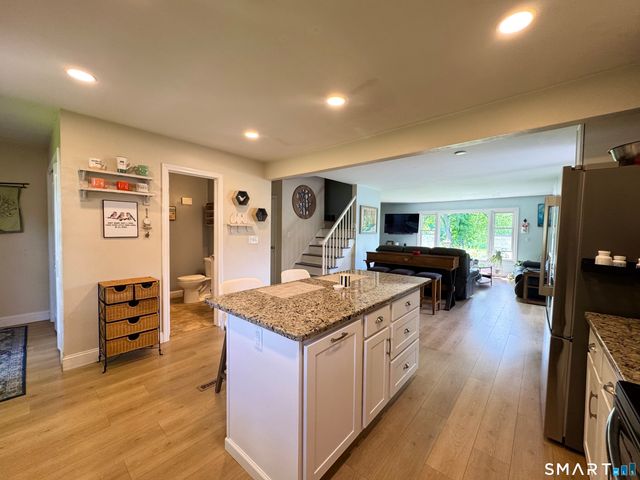 117 Colonial Hill Drive 117, Wallingford, CT 06492