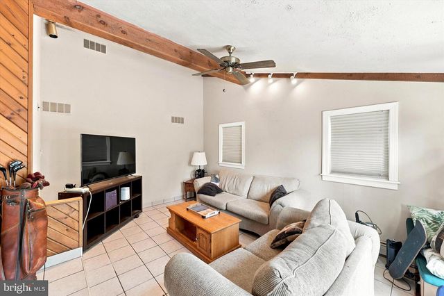 70 N WAKEFIELD RD, West Norriton, PA 19403