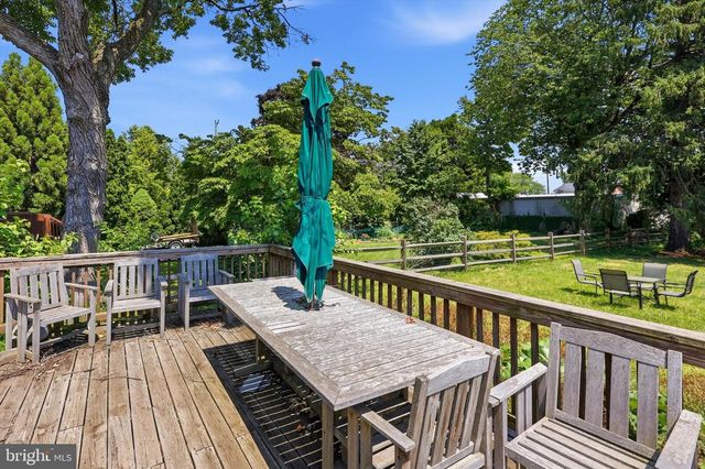 70 N WAKEFIELD RD, West Norriton, PA 19403