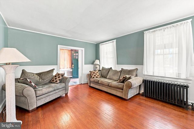 70 N WAKEFIELD RD, West Norriton, PA 19403