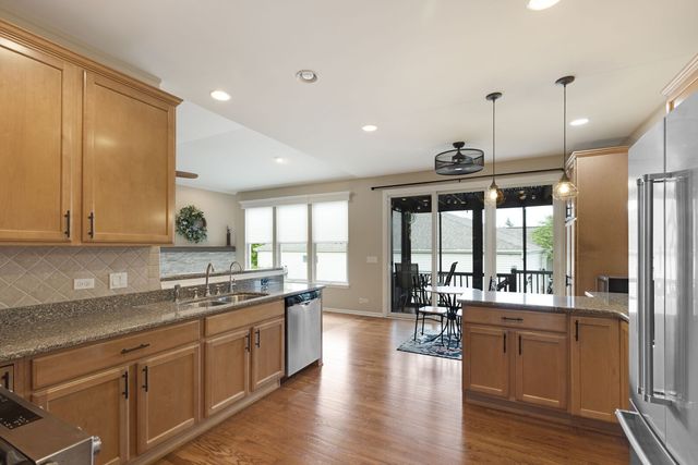 2661 Chesire Court, Dundee, IL 60118