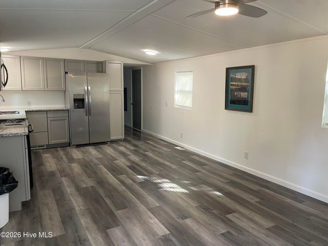 658 Westwind Drive SW, Supply, NC 28462