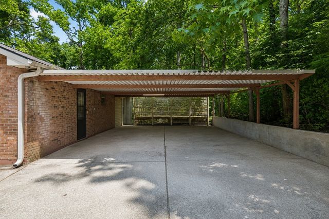 7114 Oak Tree Dr, Fairview, TN 37062