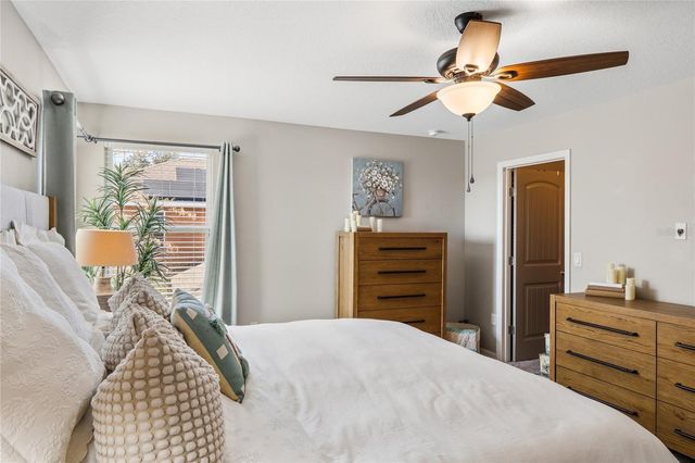 3678 CRAIGSHER DRIVE, Apopka, FL 32712