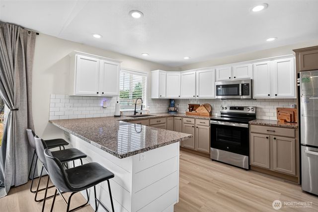 1400 Frog Hollow Lane, Tenino, WA 98589