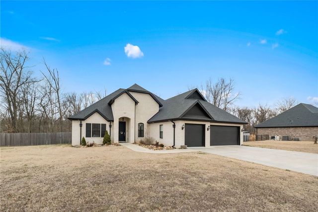 12424 Wildwood Drive, Rogers, AR 72756